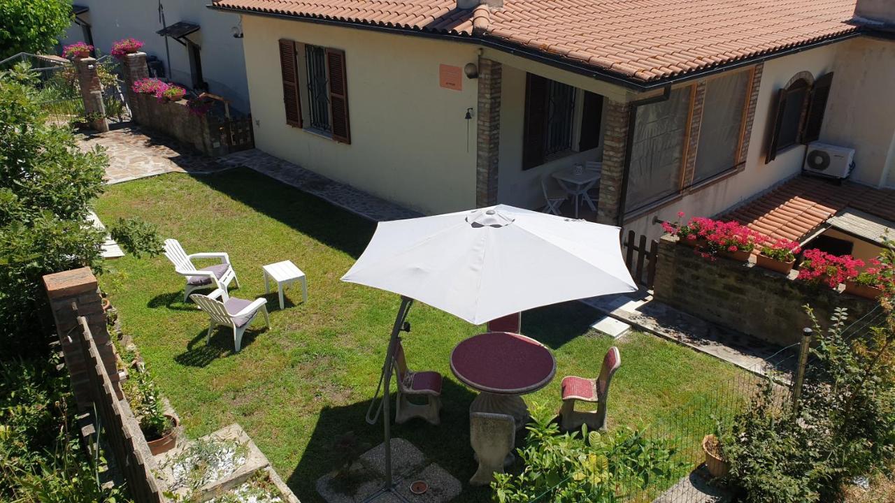 Villa Casato Clavelli 1 à Collestatte Extérieur photo